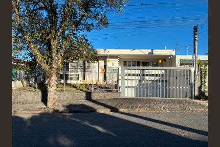 Casa à venda com 308m², 3 quartos e 2 vagas