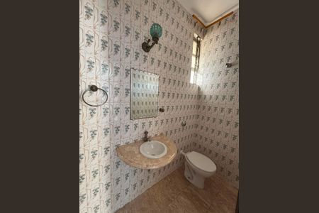 Casa para alugar com 3 quartos, 308m² em Jardim Social, Curitiba