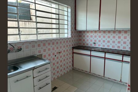 Casa à venda com 308m², 3 quartos e 2 vagas