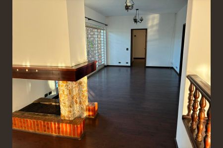 Casa à venda com 308m², 3 quartos e 2 vagas