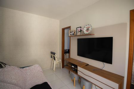 Sala de casa para alugar com 1 quarto, 27m² em Vila Nova Carolina, São Paulo