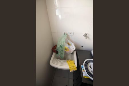 Cozinha - Armários / Área de Serviço de casa para alugar com 1 quarto, 27m² em Vila Nova Carolina, São Paulo