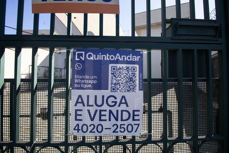 Casa para alugar com 27m², 1 quarto e 1 vaga Casa para alugar com 27m², 1 quarto e 1 vagaPlaca