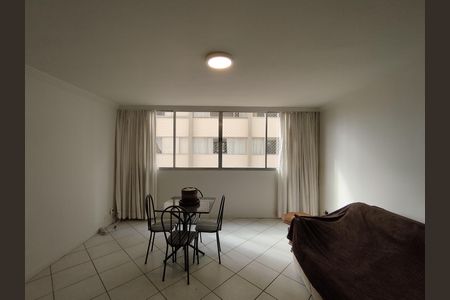 Apartamento para alugar com 98m², 3 quartos e 1 vaga Apartamento para alugar com 98m², 3 quartos e 1 vagaSala
