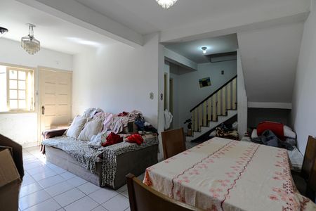 Sala de casa para alugar com 3 quartos, 100m² em Jardim Camila, Mogi das Cruzes