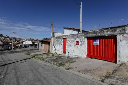Fachada de casa para alugar com 3 quartos, 100m² em Jardim Camila, Mogi das Cruzes