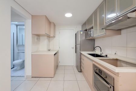 Apartamento para alugar com 32m², 2 quartos e sem vaga Apartamento para alugar com 32m², 2 quartos e sem vagaCozinha e Área de Serviço