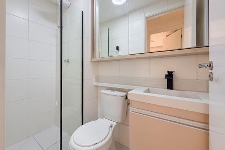 Apartamento para alugar com 32m², 2 quartos e sem vaga Apartamento para alugar com 32m², 2 quartos e sem vagaBanheiro