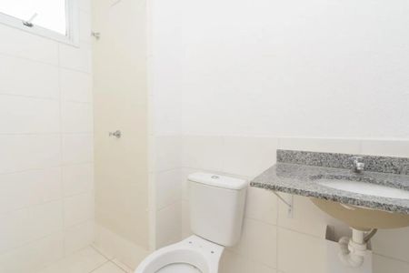 Apartamento para alugar com 64m², 2 quartos e 1 vaga Apartamento para alugar com 64m², 2 quartos e 1 vagaBanheiro social