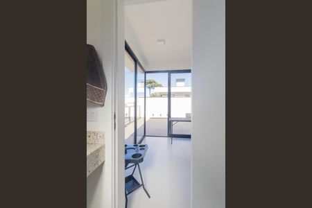 Casa à venda com 166m², 3 quartos e 1 vaga Casa à venda com 166m², 3 quartos e 1 vagaEscritório