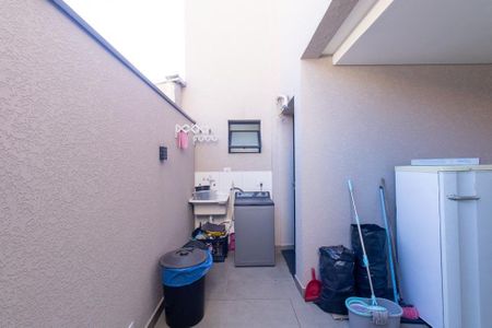Casa à venda com 166m², 3 quartos e 1 vaga Casa à venda com 166m², 3 quartos e 1 vagaÁrea de Serviço