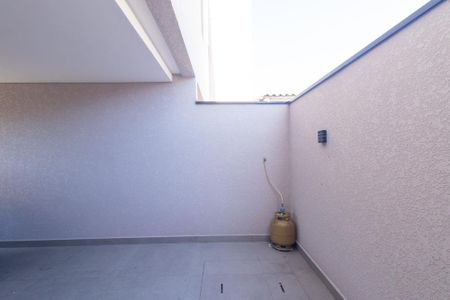Casa à venda com 166m², 3 quartos e 1 vaga