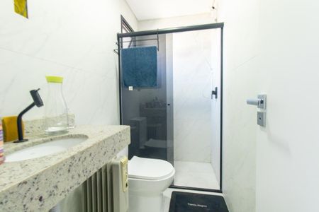 Casa à venda com 166m², 3 quartos e 1 vaga Casa à venda com 166m², 3 quartos e 1 vagaBanheiro da Suíte