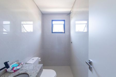 Casa à venda com 166m², 3 quartos e 1 vaga Casa à venda com 166m², 3 quartos e 1 vagaBanheiro Social 1