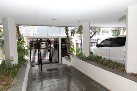 PORTARIA DO PRÉDIO de apartamento para alugar com 2 quartos, 68m² em Jardim Leonor, Campinas