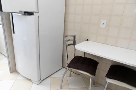 Apartamento para alugar com 68m², 2 quartos e 1 vaga Apartamento para alugar com 68m², 2 quartos e 1 vagaCOZINHA