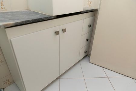 BANHEIRO de apartamento para alugar com 2 quartos, 68m² em Jardim Leonor, Campinas