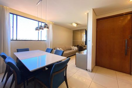 Apartamento à venda com 159m², 3 quartos e 2 vagasSala de Jantar