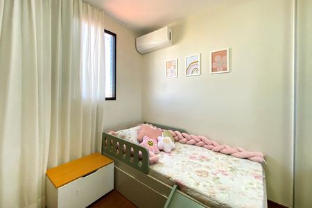 Apartamento à venda com 159m², 3 quartos e 2 vagasQuarto 1