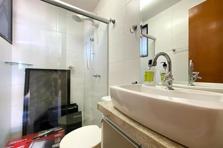 Apartamento à venda com 159m², 3 quartos e 2 vagasBanheiro 