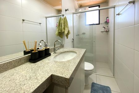 Apartamento à venda com 159m², 3 quartos e 2 vagasBanheiro da Suíte