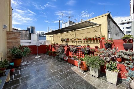 Apartamento à venda com 40m², 1 quarto e sem vaga Apartamento à venda com 40m², 1 quarto e sem vagaSolarium