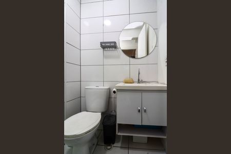 Apartamento à venda com 45m², 2 quartos e 1 vaga Apartamento à venda com 45m², 2 quartos e 1 vagaBanheiro