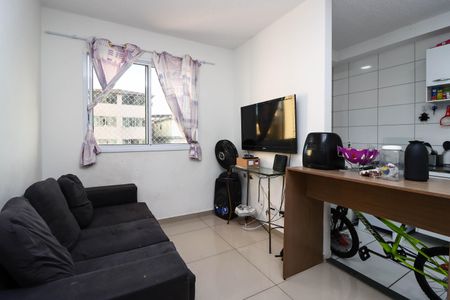 Apartamento à venda com 45m², 2 quartos e 1 vaga Apartamento à venda com 45m², 2 quartos e 1 vagaSala