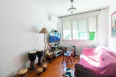 Apartamento à venda com 1 quarto, 55m² em Medianeira, Porto Alegre