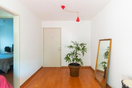 Sala de apartamento à venda com 1 quarto, 55m² em Medianeira, Porto Alegre