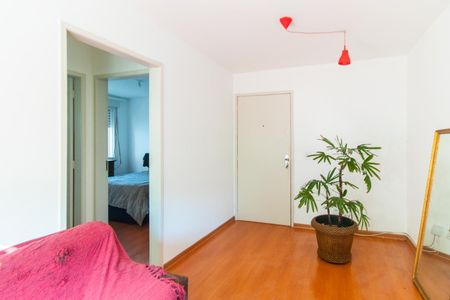 Sala de apartamento à venda com 1 quarto, 55m² em Medianeira, Porto Alegre