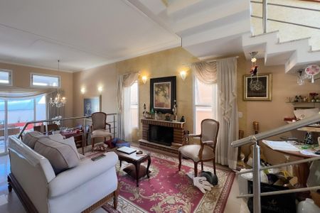 Sala de casa de condomínio à venda com 3 quartos, 244m² em Dos Ortizes, Valinhos