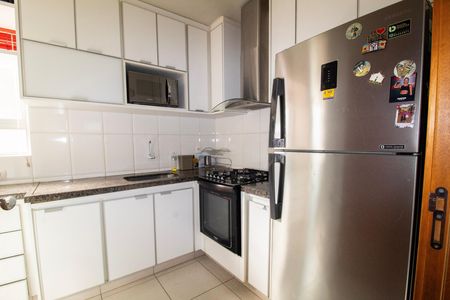 Apartamento para alugar com 79m², 3 quartos e 2 vagas Apartamento para alugar com 79m², 3 quartos e 2 vagasCozinha