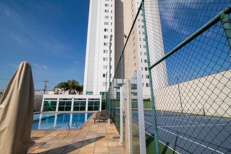 Apartamento para alugar com 79m², 3 quartos e 2 vagas Apartamento para alugar com 79m², 3 quartos e 2 vagasÁrea comum - Quadra de Tênis