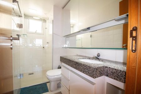 Apartamento para alugar com 79m², 3 quartos e 2 vagas Apartamento para alugar com 79m², 3 quartos e 2 vagasBanheiro Social