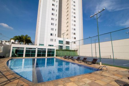 Apartamento para alugar com 79m², 3 quartos e 2 vagas Apartamento para alugar com 79m², 3 quartos e 2 vagasÁrea comum - Piscina