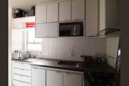Apartamento para alugar com 79m², 3 quartos e 2 vagas Apartamento para alugar com 79m², 3 quartos e 2 vagasCozinha