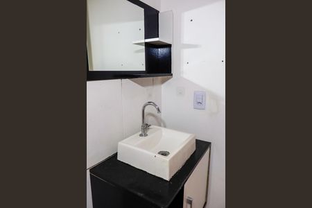 Apartamento para alugar com 39m², 2 quartos e 1 vaga Apartamento para alugar com 39m², 2 quartos e 1 vagaBanheiro