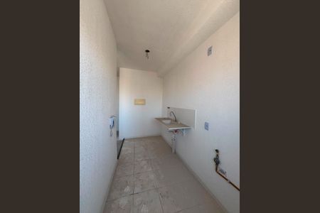 Cozinha de apartamento à venda com 2 quartos, 42m² em Vila Lourdes, São Paulo