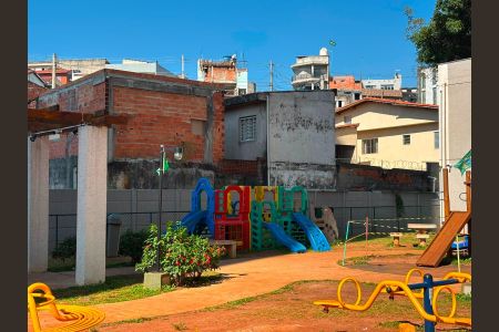 Apartamento à venda com 42m², 2 quartos e sem vaga Apartamento à venda com 42m², 2 quartos e sem vagaPlayground