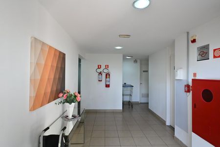 Apartamento à venda com 47m², 2 quartos e 1 vagaHall Social
