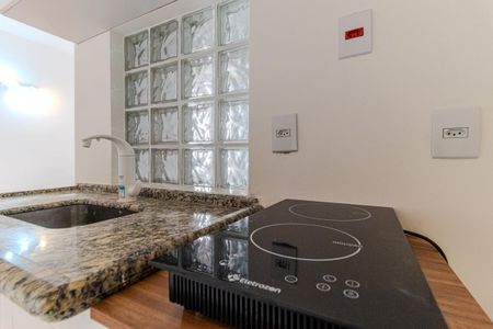 Studio para alugar com 30m², 1 quarto e sem vaga Studio para alugar com 30m², 1 quarto e sem vagaCozinha
