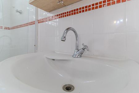 Studio para alugar com 30m², 1 quarto e sem vaga Studio para alugar com 30m², 1 quarto e sem vagaBanheiro