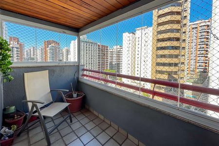 Apartamento à venda com 145m², 4 quartos e 2 vagas
