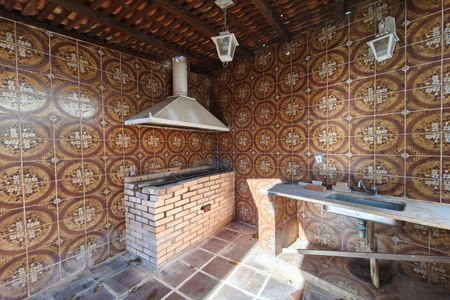 Quintal de casa à venda com 3 quartos, 255m² em Vila Nova Sao Jose, Campinas
