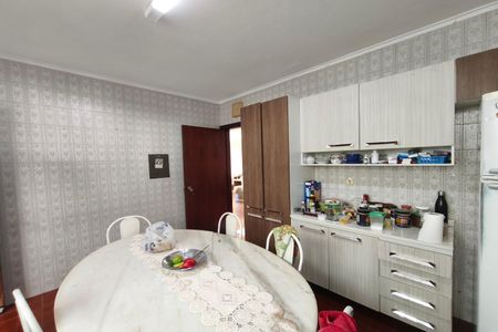 Casa à venda com 255m², 3 quartos e 3 vagasCozinha