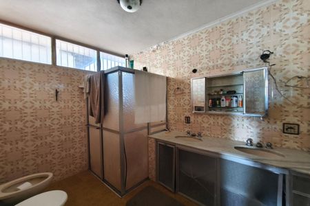 Banheiro Suíte de casa à venda com 3 quartos, 255m² em Vila Nova Sao Jose, Campinas