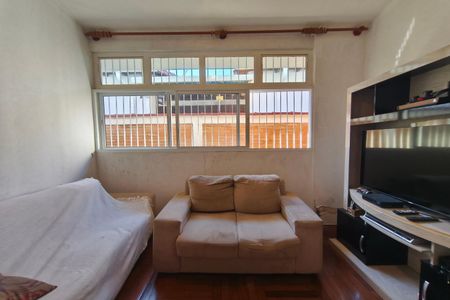 Casa à venda com 255m², 3 quartos e 3 vagasSala de Tv