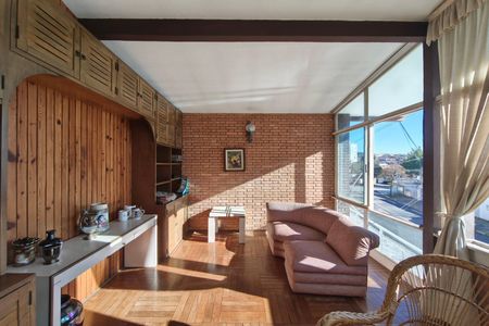 Casa à venda com 255m², 3 quartos e 3 vagasSala de Estar