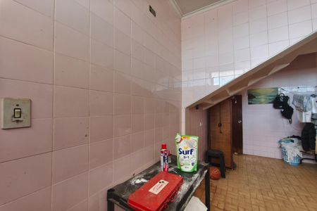 Casa à venda com 255m², 3 quartos e 3 vagasQuintal - Garagem
